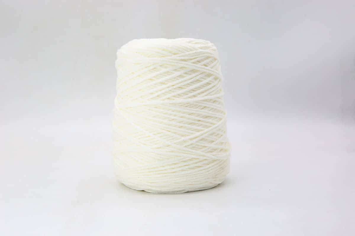 No 1 Best Pure White Yarn for Rug Tufting 