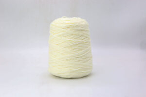 High-Quality Milk White Yarn for Rug Tufting