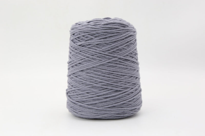 Quality Smoky-Gray Yarn for Rug Tufting