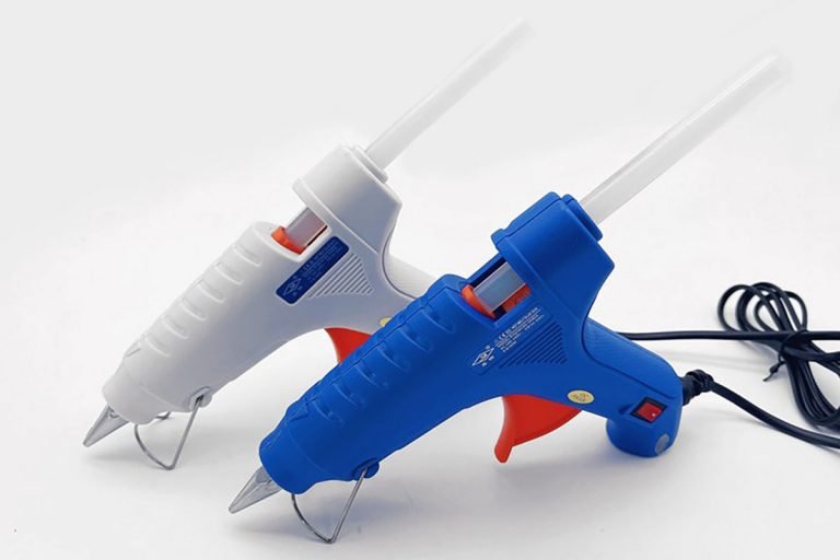 Best Hot Melt Glue Gun for Rug Tufting UrbanTufting