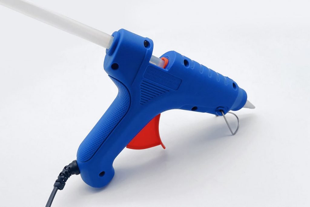 Best Hot Melt Glue Gun for Rug Tufting UrbanTufting